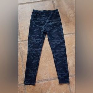 Girls camo tights
